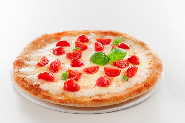 FOCACCIA MOZZARELLA E POMODORI