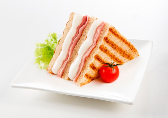 tramezzino piatto.jpg